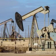 El petróleo de Texas sube un 1,4% y cierra en 109,52 dólares el barril