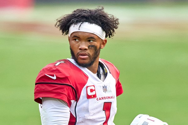 Kyler Murray firma extensión con los Cardinals por 230.5 millones de dólares