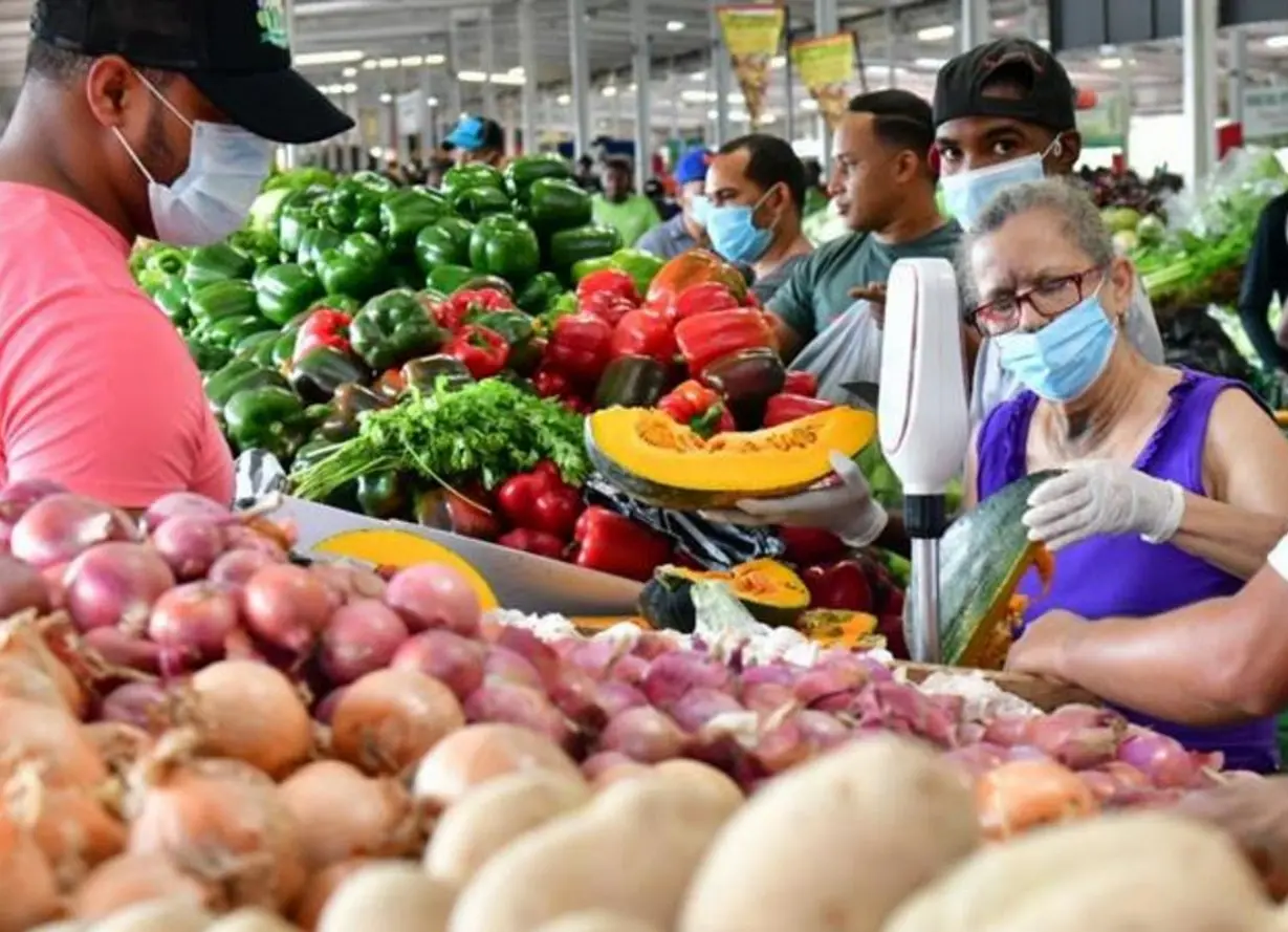 Ministro de Agricultura asegura que RD cuenta con suficiente abasto de alimentos