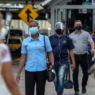 Panamá eliminará uso obligatorio de mascarillas en áreas abiertas y cerradas