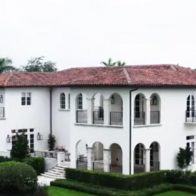 Padres de Jeff Bezos compran mansión por US$34 millones en Miami