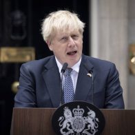 El Ministros de Transporte y el de Economía anuncian sus candidaturas para sustituir a Johnson