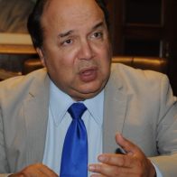 Vinicio dice que Macarrulla debe renunciar por implicación de su hijo en Operación Medusa
