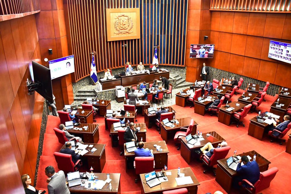 Senado de la República aprobó en dos lecturas Ley Orgánica de Regiones Únicas