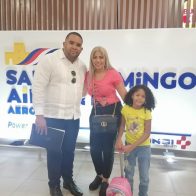 Joven que estuvo varada con su hija en aeropuerto de Estambul regresa a RD