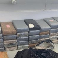 Acusan a 4 hombres tras hallar 50 kilos de cocaína en cárcel de Puerto Rico