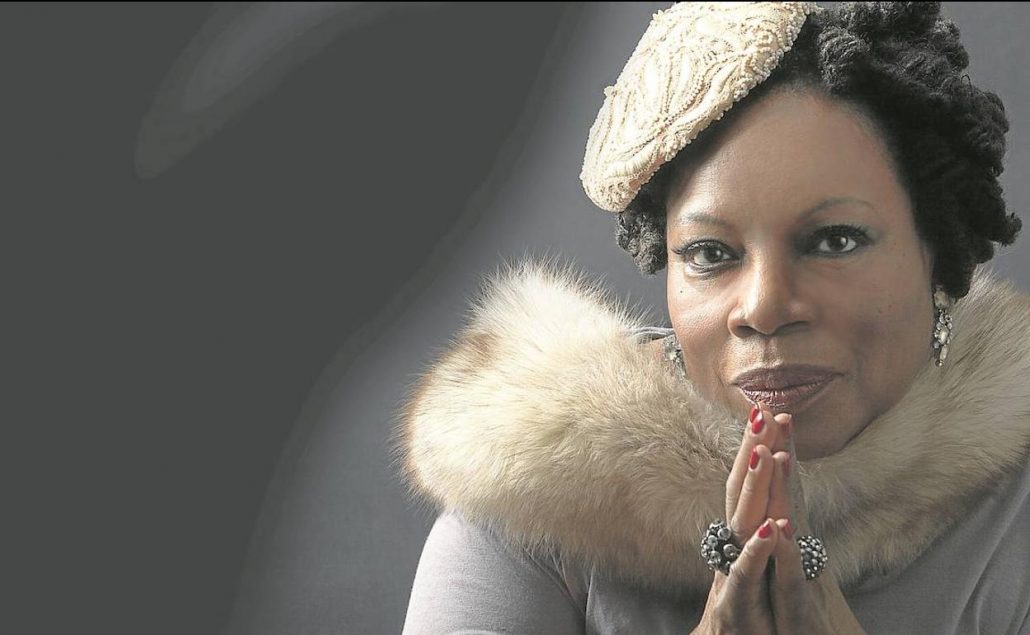Premian cantante Amina Claudine Myers en festival español de jazz
