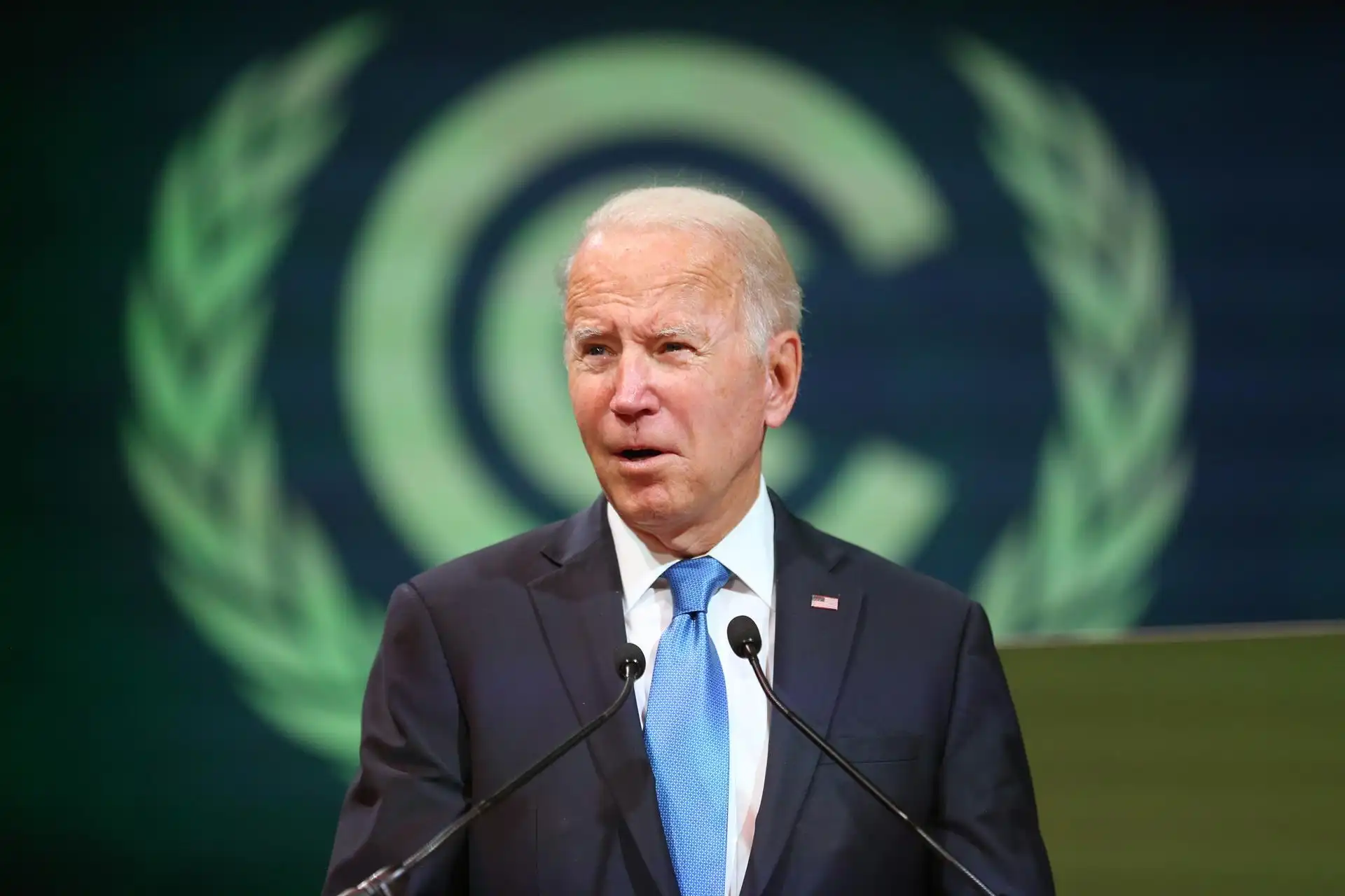 Biden lanza un plan para proteger la pensión de millones de estadounidenses