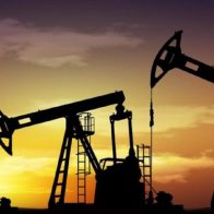 El Brent sube un 1,02% y cierra en 107,35 dólares