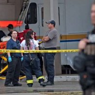 Identifican tres muertos en un tiroteo en un centro comercial en Indiana