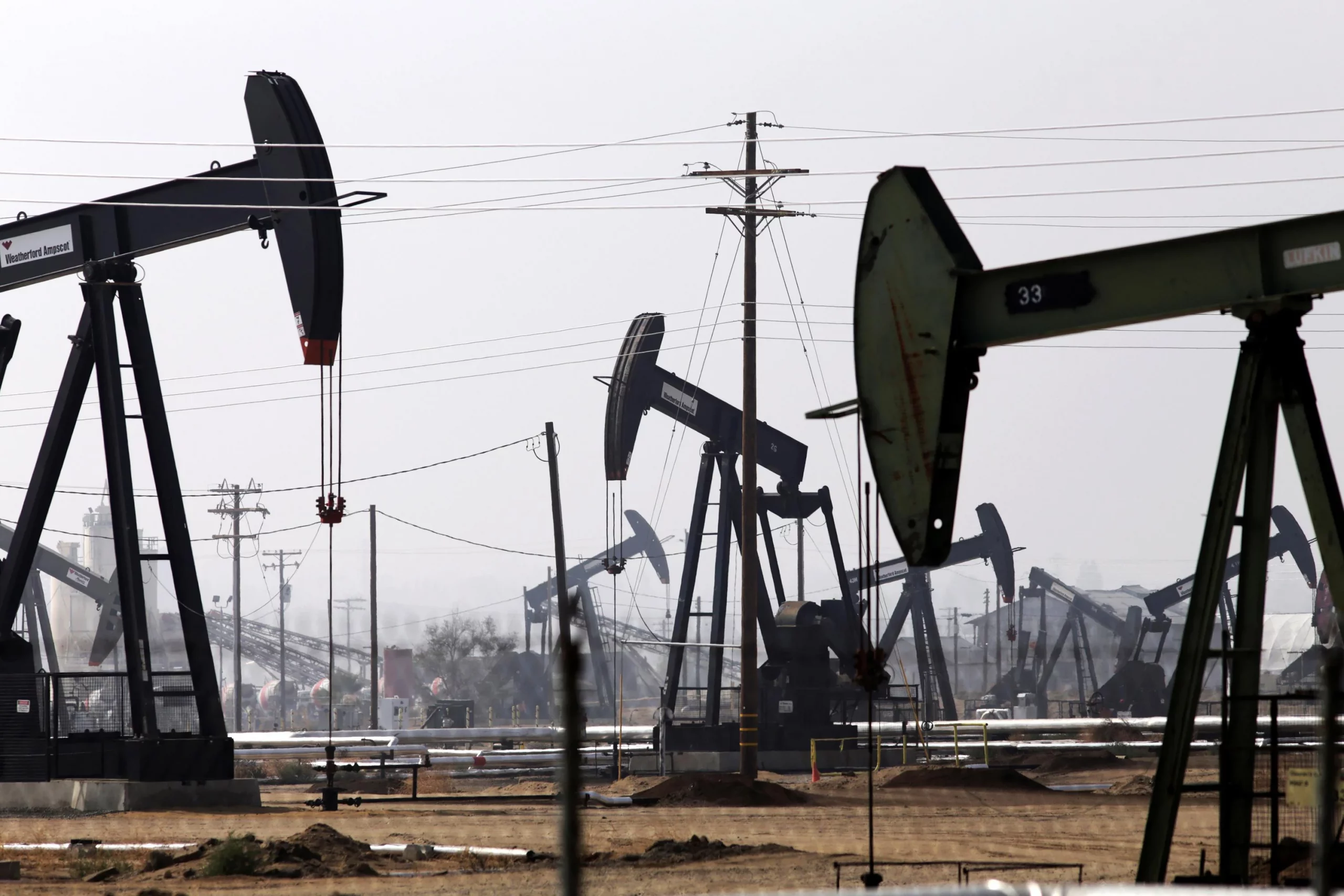 El petróleo Brent sube un 0,075%, hasta 107,10 dólares