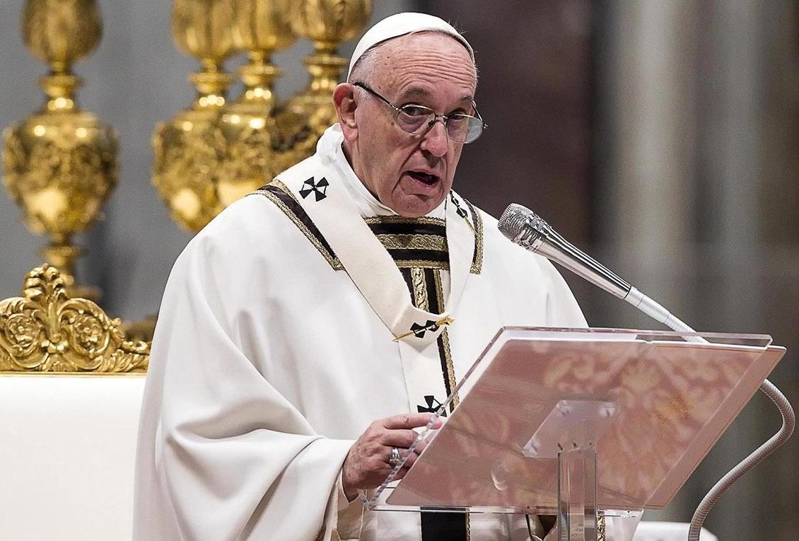Papa Francisco: "Estamos viviendo la Tercera Guerra Mundial a pedacitos"