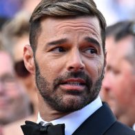 Sobrino de Ricky Martin es quien lo acusa; asegura tuvo una relación sentimental con su tío