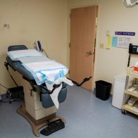 Investigan doctora que practicó aborto a menor violada en Indiana