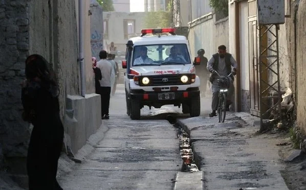 Al menos 3 muertos en una explosión en un barrio de Afganistán