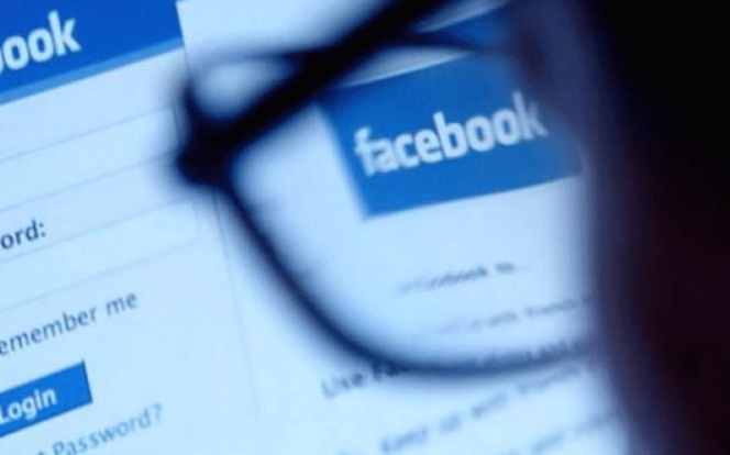 Usan chat de Facebook como prueba en acusación de aborto en EEUU