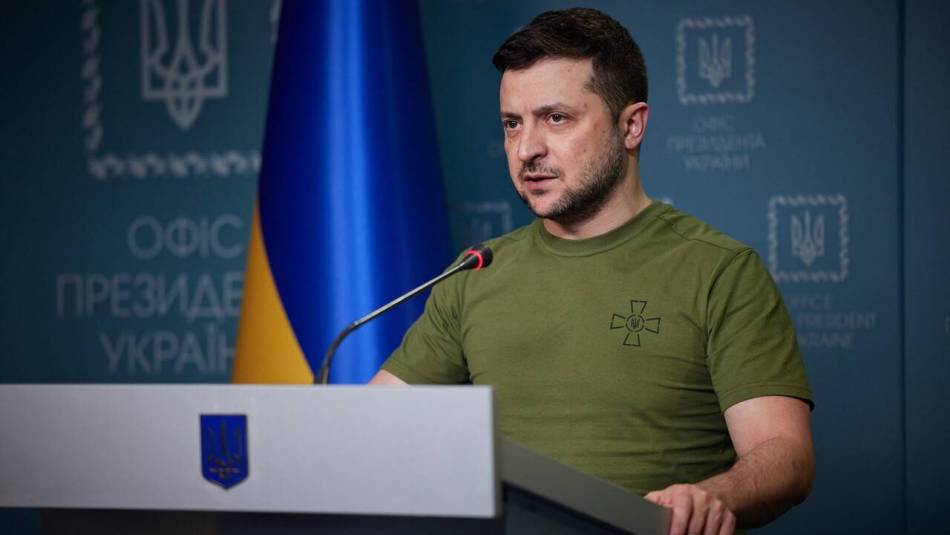 Zelenski pide ser cauto con Rusia tras salida del primer barco con cereales