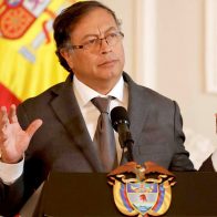Atacan a tiros una avanzada del presidente colombiano Gustavo Petro