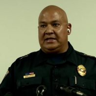 Despiden a jefe de Policía de Uvalde (EEUU), donde un tiroteo mató a 19 niños