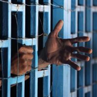 Tribunal impone prisión preventiva a profesor acusado de abuso sexual en La Vega