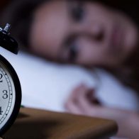 Dormir poco vuelve a las personas menos generosos, según estudios