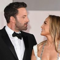 Ben Affleck y Jennifer López se dan el sí quiero ante familia y celebridades