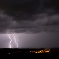 Vientos huracanados y tormentas eléctricas dejan muertos y heridos en Francia e Italia