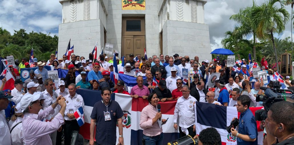 Exigen en marcha patriótica intervención comunidad internacional en Haití