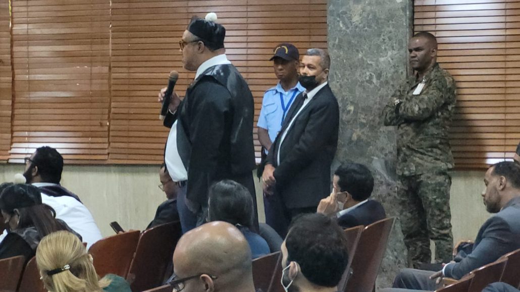 Abogado de hijo de Macarrulla se une al clamor y pide aplazar audiencia preliminar caso Medusa
