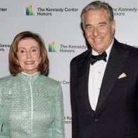 Condenan esposo de Nancy Pelosi tras declararse culpable por conducir borracho