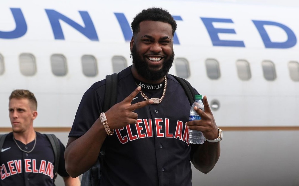 Cachorros incorporan al dominicano Franmil Reyes procedene de los Guardianes