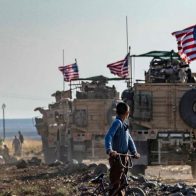 Atacan base de EEUU tras bombardeo contra milicias proiraníes en Siria