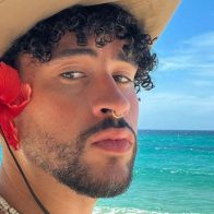 Bad Bunny dedica Latin Grammy de “Tití me preguntó” a RD y al dembow