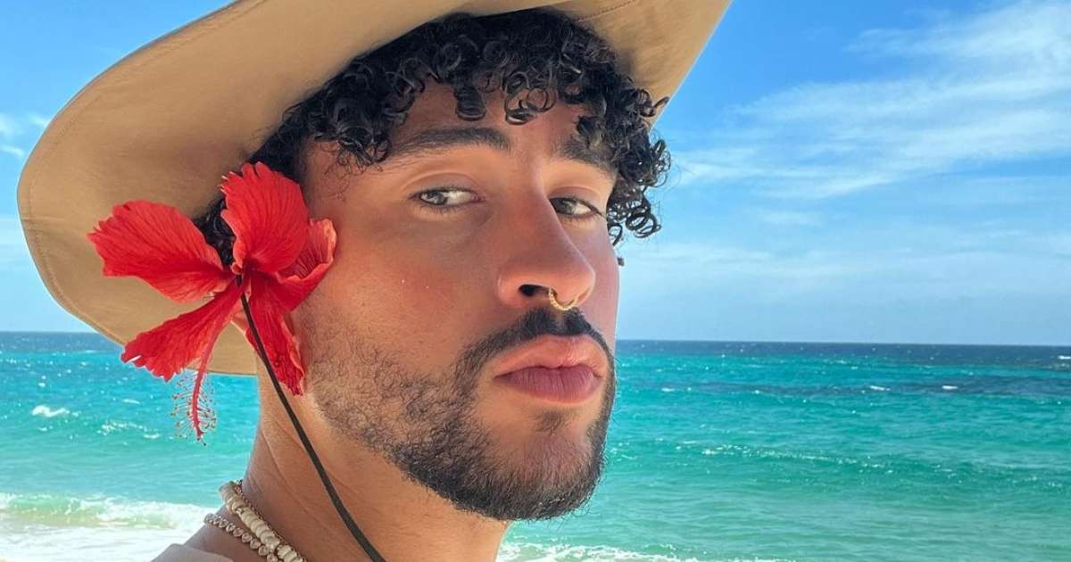 Bad Bunny dedica Latin Grammy de “Tití me preguntó” a RD y al dembow