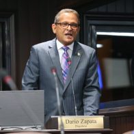 Darío Zapata vuelve al Congreso tras muerte de su hijo
