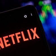 Netflix lanzará un plan de suscripción más barato con anuncios obligatorios