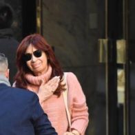 Por "error" en peritaje podría perderse prueba en ataque a Cristina Fernández