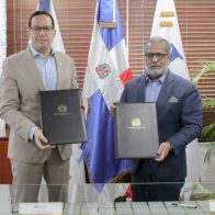 Acuerdan impulsar el comercio y la inversión a través de operaciones aéreas
