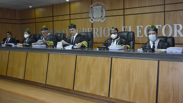 TSE aplaza audiencia contra resultados de convención del PRM en Villa Tapia