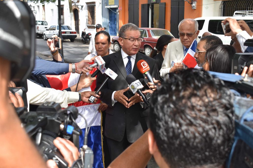 Instituto Duartiano aplaude prohibición de entrada a exministro y pandilleros haitianos