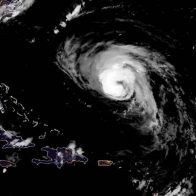 Earl puede convertirse el viernes en el primer huracán mayor del Atlántico