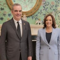 Abinader se reúne con vicepresidenta de EEUU, Kamala Harris