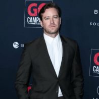 Estrenan docuserie "House of Hammer" rodeada de polémica