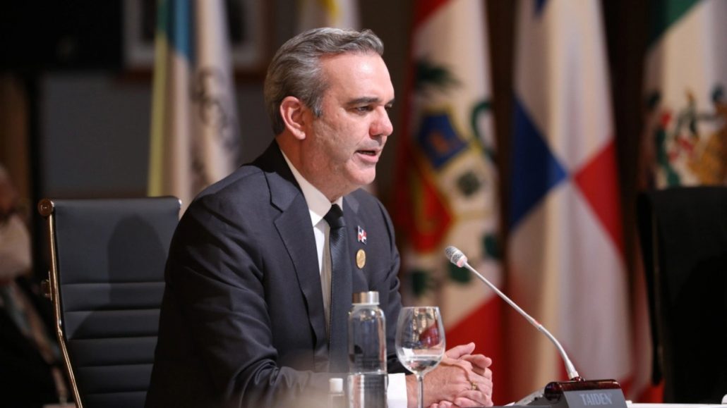 Abinader defiende ante la OEA construcción de la verja con Haití
