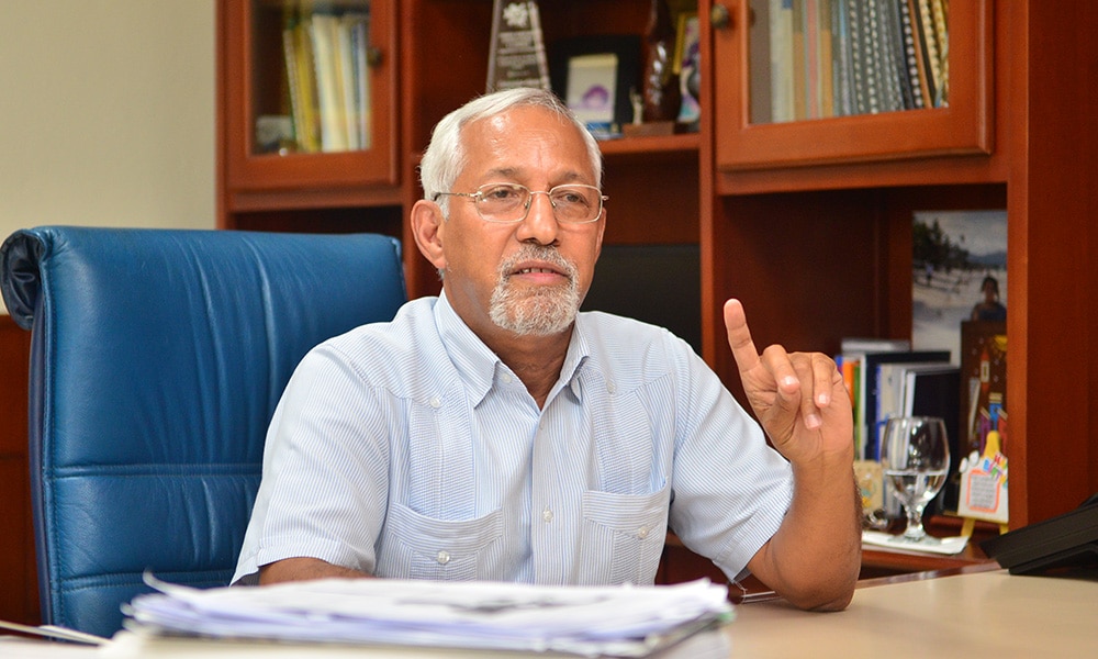 Ángel Hernández