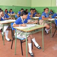 Educación llama a más de 2 millones de estudiantes iniciar año escolar