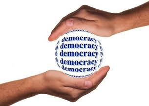 Día Internacional de la Democracia: participación y libertad