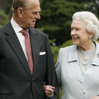Isabel II descansa ya junto a su esposo, el duque de Edimburgo en Windsor