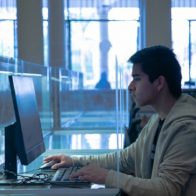 Un estudiante peruano de 19 años crea una buscador web en 109 idiomas
