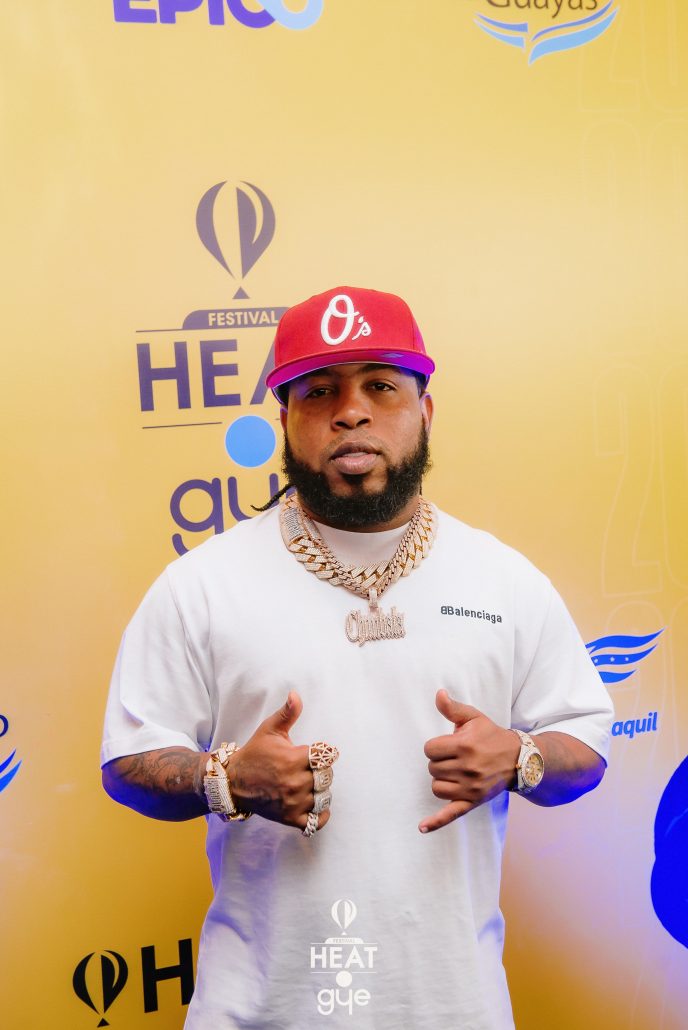 Chimbala anuncia en Festival Heat estreno de video junto a Wisin